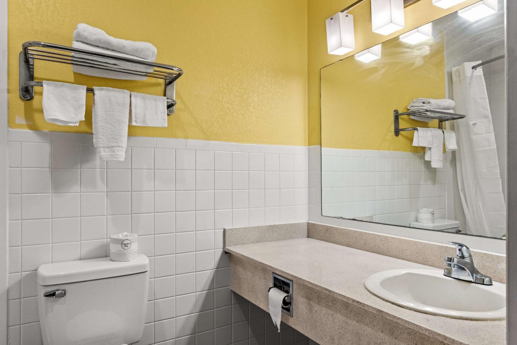 Americas Best Value Inn 칼라일 외부 사진