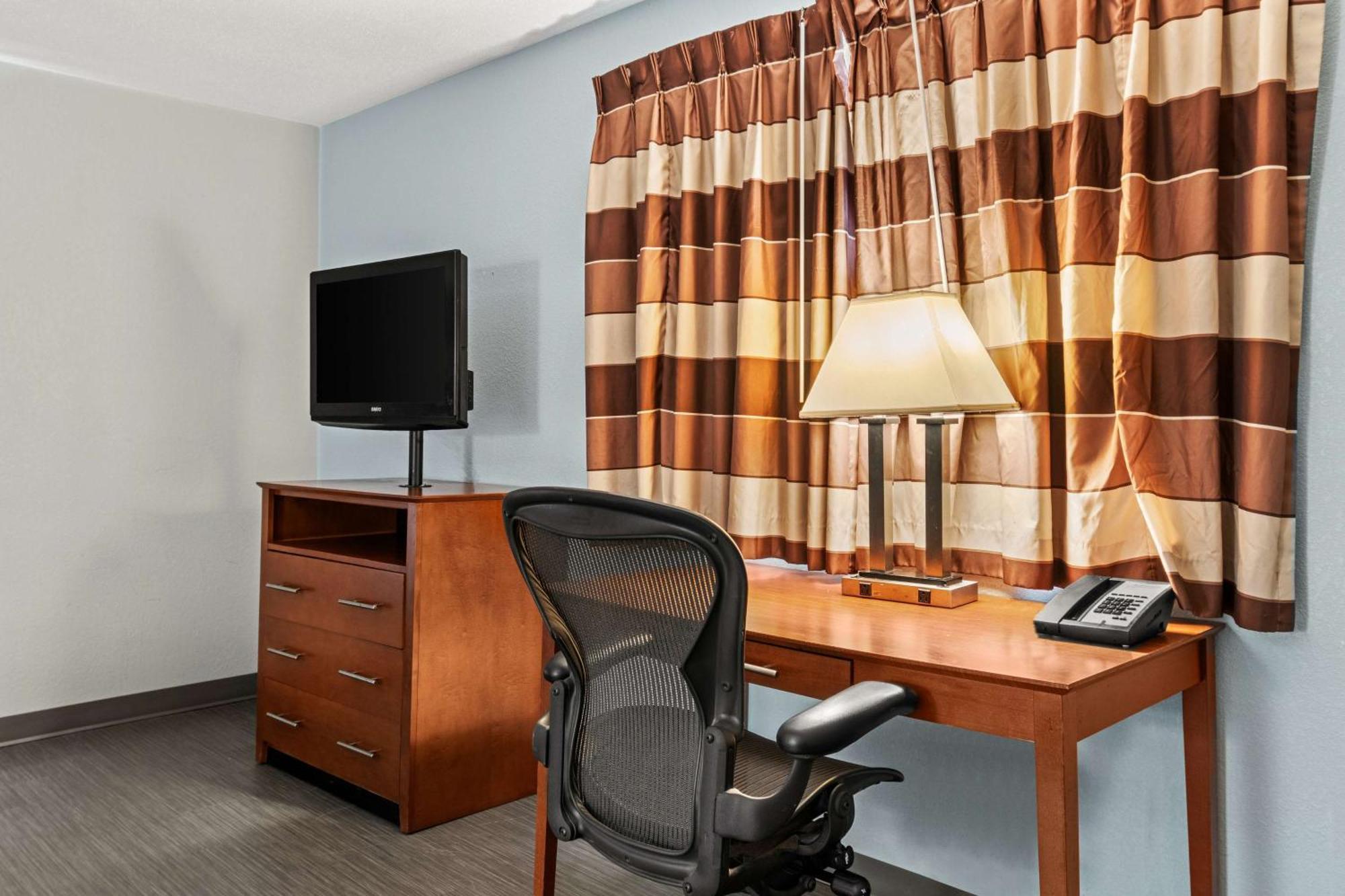 Americas Best Value Inn 칼라일 외부 사진