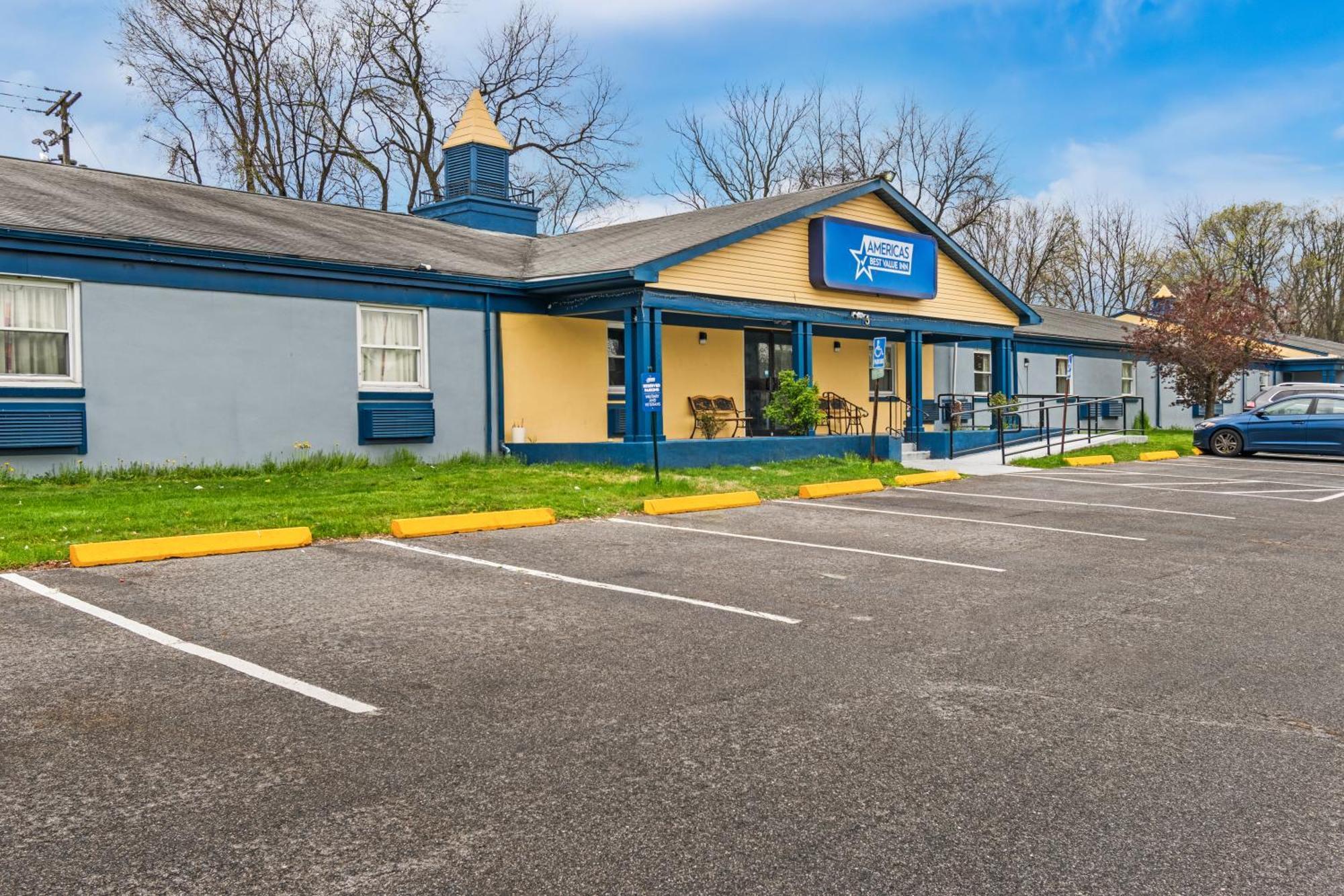 Americas Best Value Inn 칼라일 외부 사진
